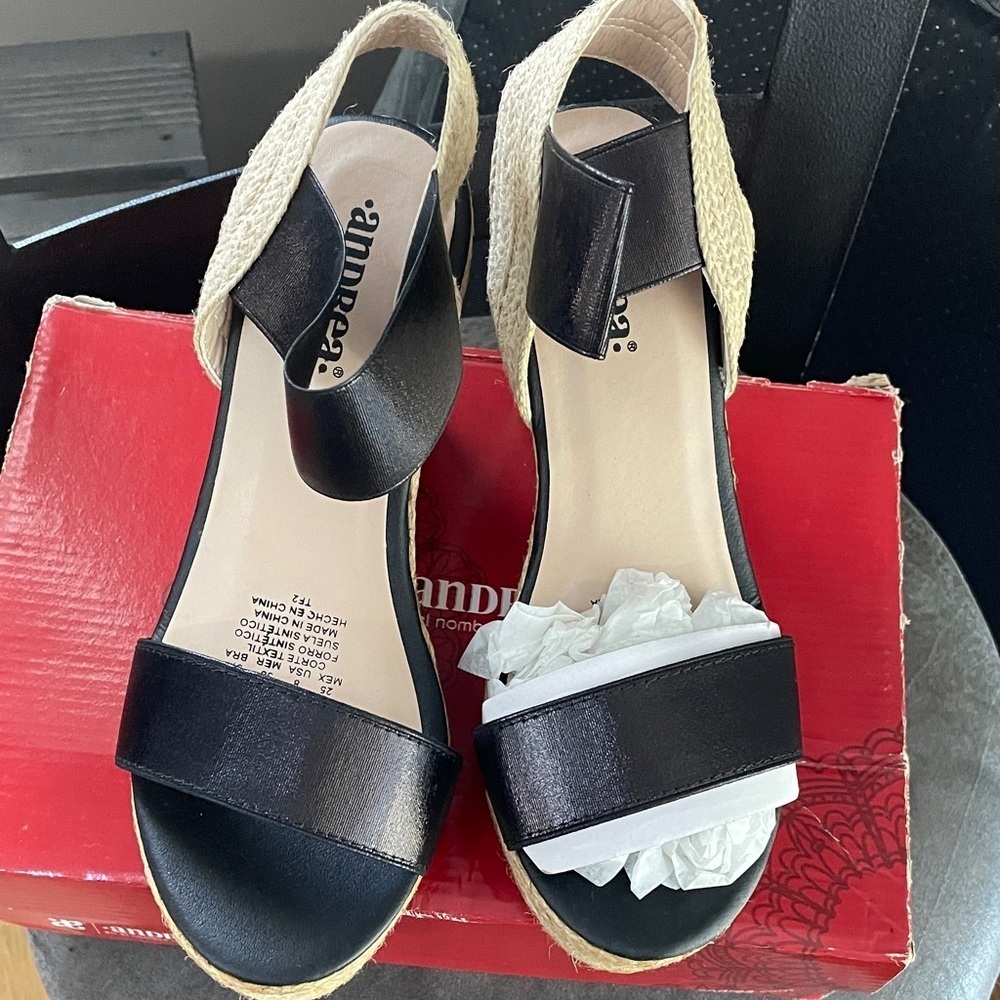 ANDREA  Black Espadrille Sandals